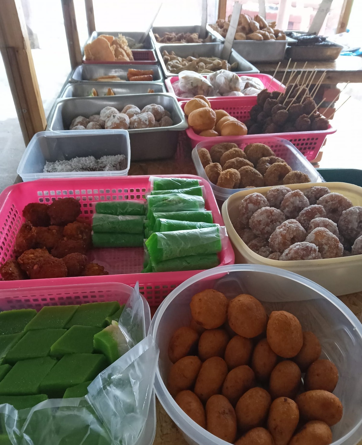 Warung Pak Din Palm Grove