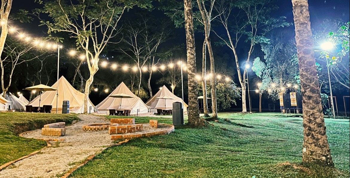 glow glamping