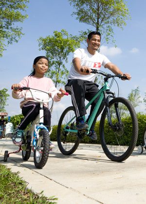 interactive_bicycle_500_700-300×420