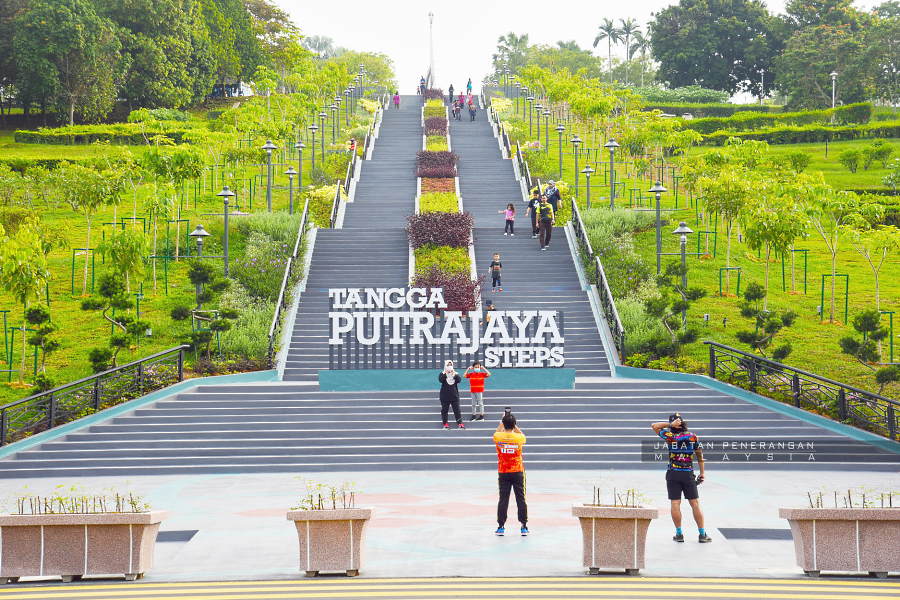 putrajaya-steps-@japabatanenerangan jomjalan